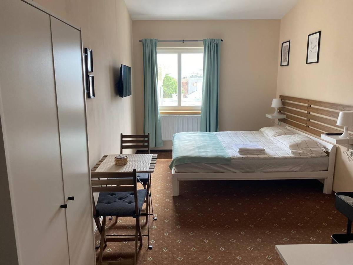 Apartamenty Dobra Noc Przy Wawelu 2 Bedrooms Krakkó Kültér fotó